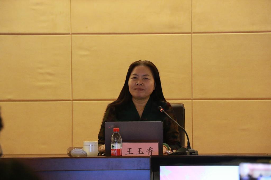 政管学院召开2020级新生入学教育大会